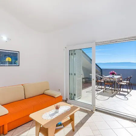 Daire Traumhaftes Mit Beeindruckendem Meerblick Und Mediterranem Garten Novi Vinodolski